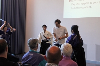 Workshop zum Schwertkampf