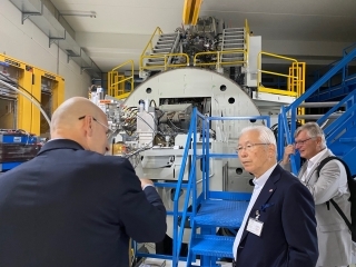 陽子線治療施設の視察1