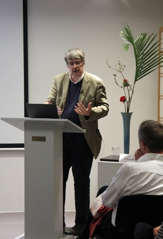 Prof. Dr. Thomsen 1