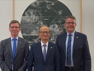 藤山大使によるスイス連邦工科大学チューリッヒ校学長、チューリッヒ大学学長への着任表敬