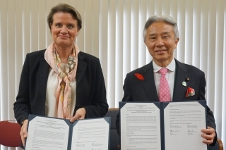 盛山文部科学大臣及びヒラヤマ連邦教育・研究イノベーション庁長官の会談並びに文部科学省とスイス教育・研究・イノベーション庁の間の覚書への署名