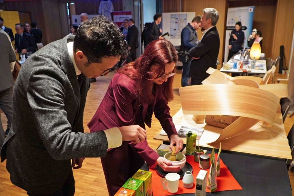 Empfang für das 30-jährige Jubiläum der diplomatischen Beziehungen zwischen Japan und Liechtenstein